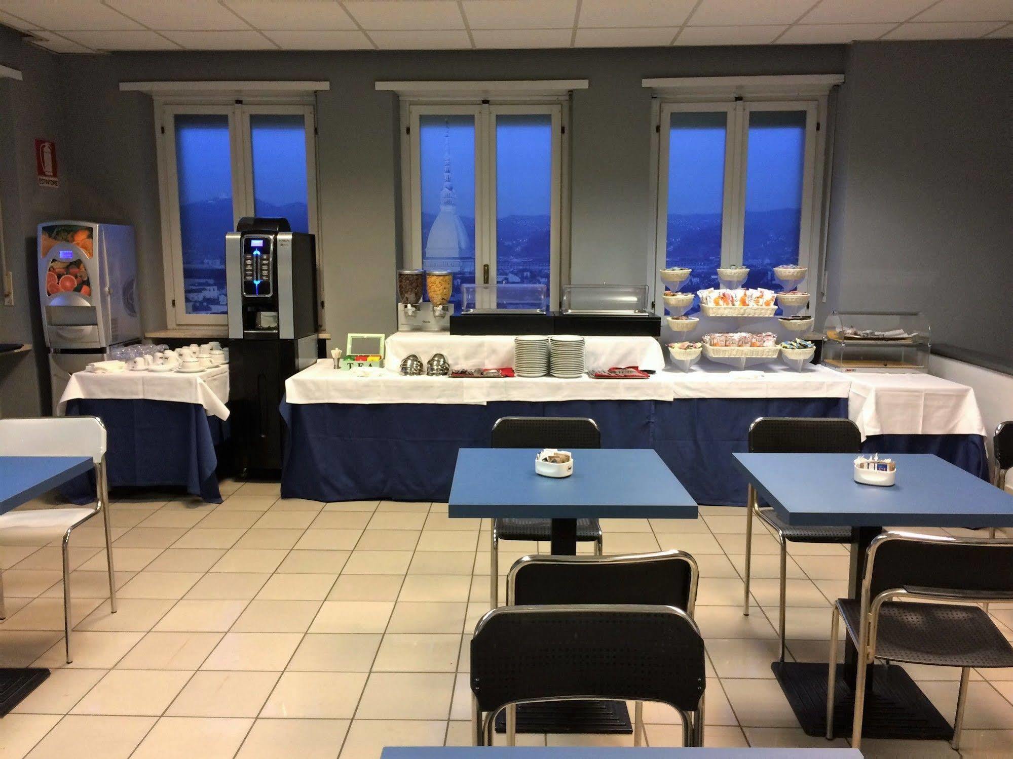 Twelve Hotel Moncalieri Restaurant billede