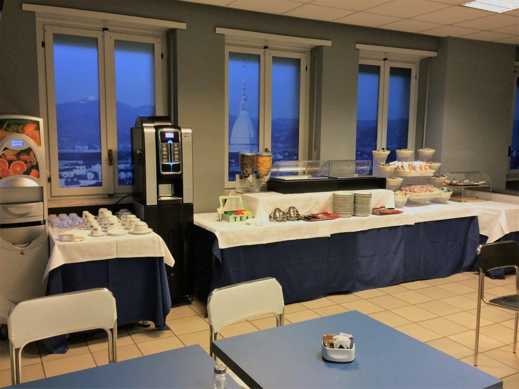 Twelve Hotel Moncalieri Restaurant billede